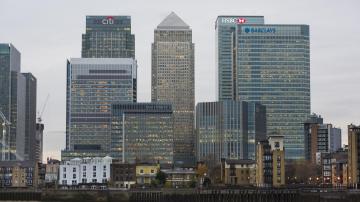 Cap on bank bonuses to be scrapped

El límite a los bonos bancarios será eliminado.